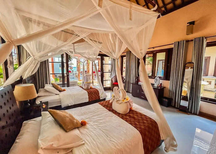 Villa Talia Vashti - Oceanfront With Private Sea Access, Pool & Cook